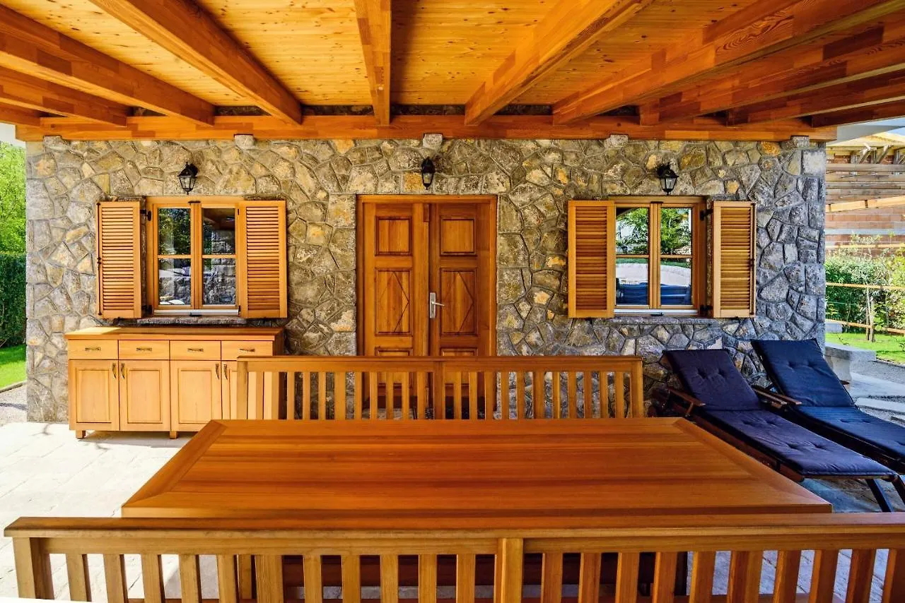 Holiday home Stone House Luka Villa Vantacici Croatia